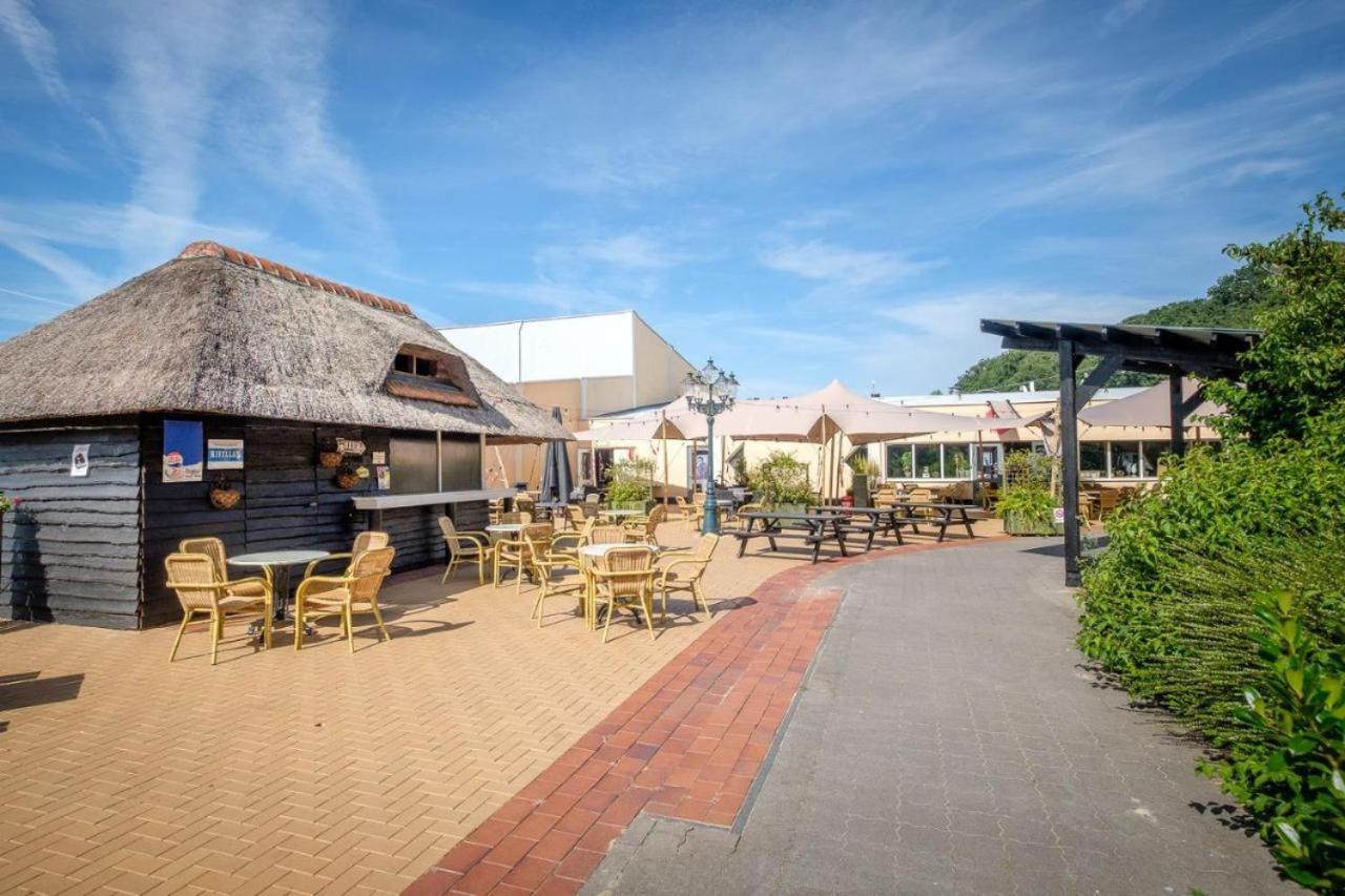 Het Familie Boshuisje - Vakantiewoning Op Prachtig Park Met Veel Faciliteiten Inc Ligbad Gramsbergen エクステリア 写真