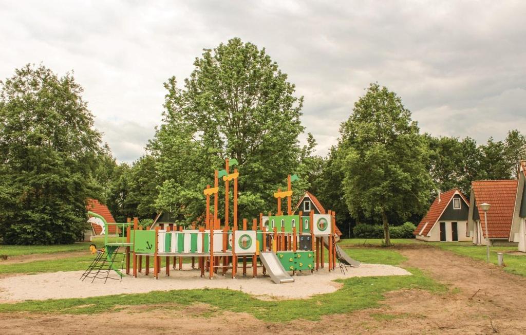 Het Familie Boshuisje - Vakantiewoning Op Prachtig Park Met Veel Faciliteiten Inc Ligbad Gramsbergen エクステリア 写真